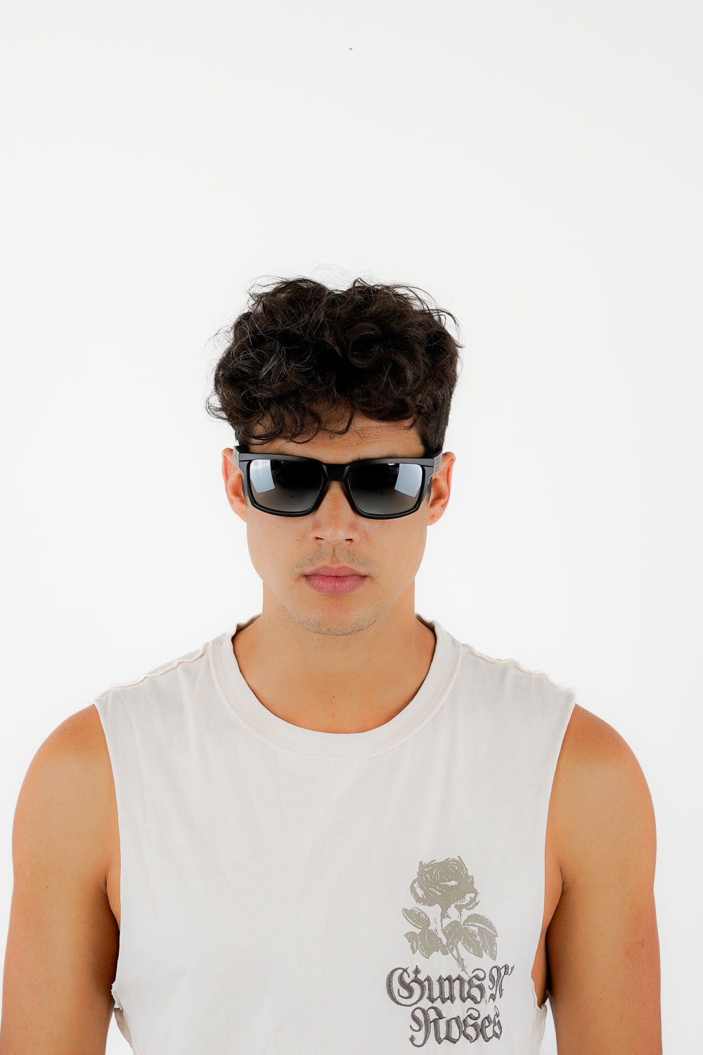 KELLY SILVER - Red Raven