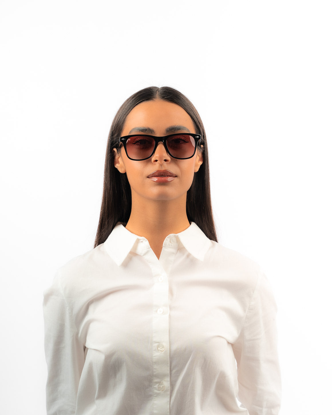 DANIEL CHERRY RED - Red Raven