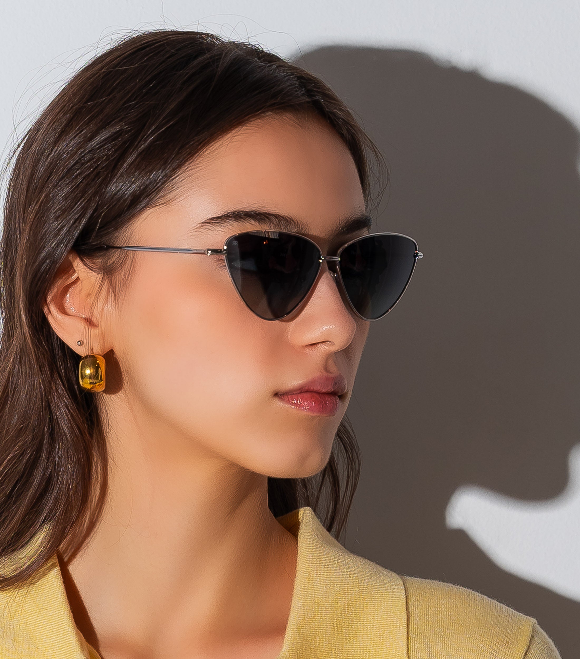 WANNABE GUNMETAL - Red Raven