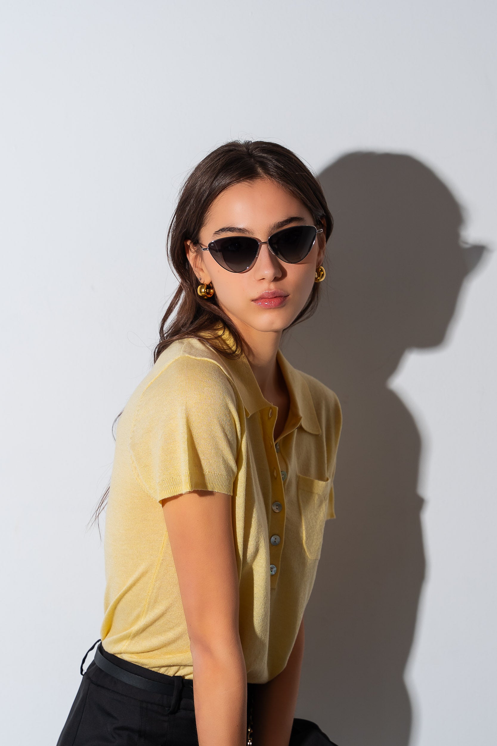 WANNABE GUNMETAL - Red Raven