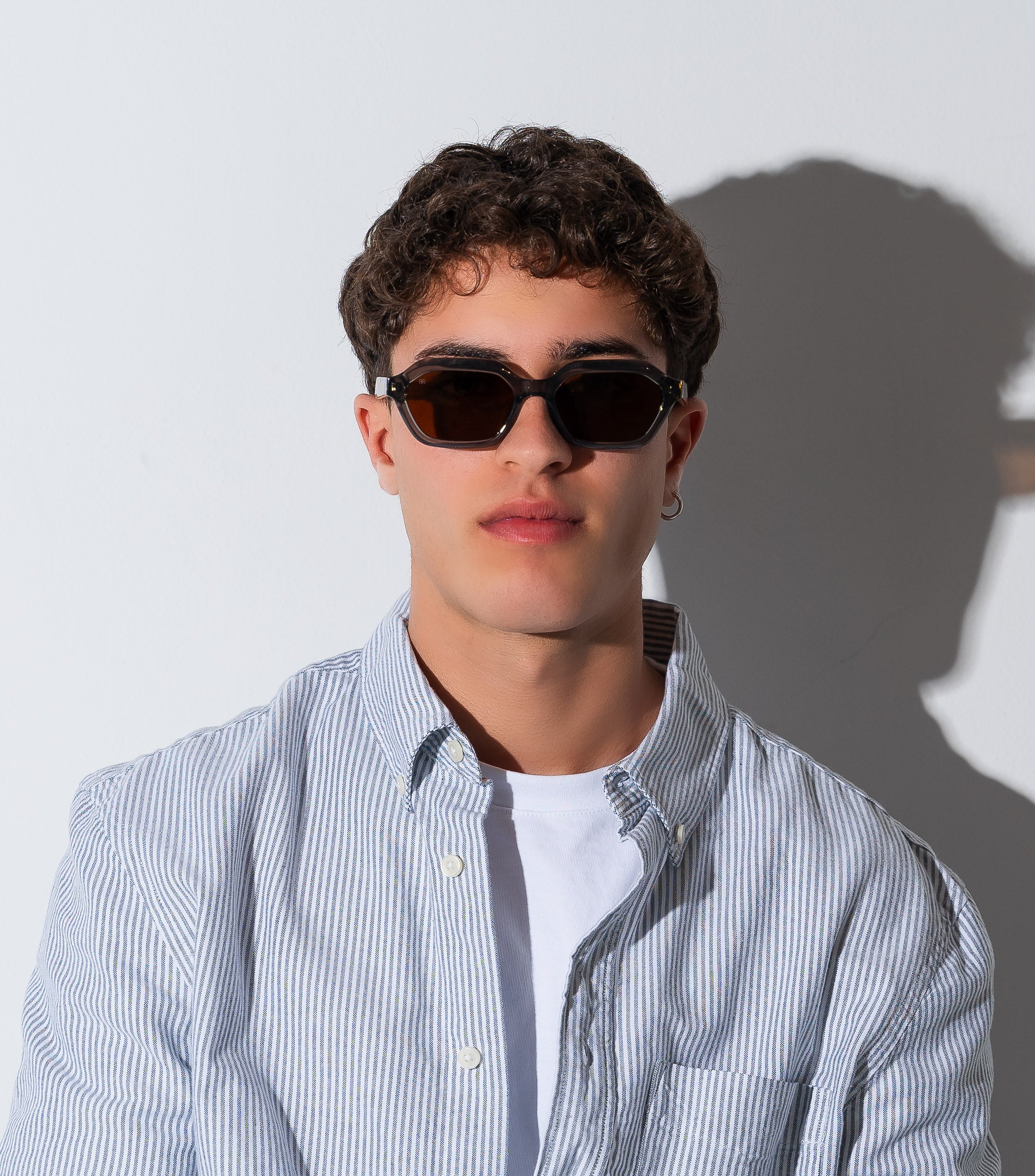 PAUL GREY SANDY - Red Raven