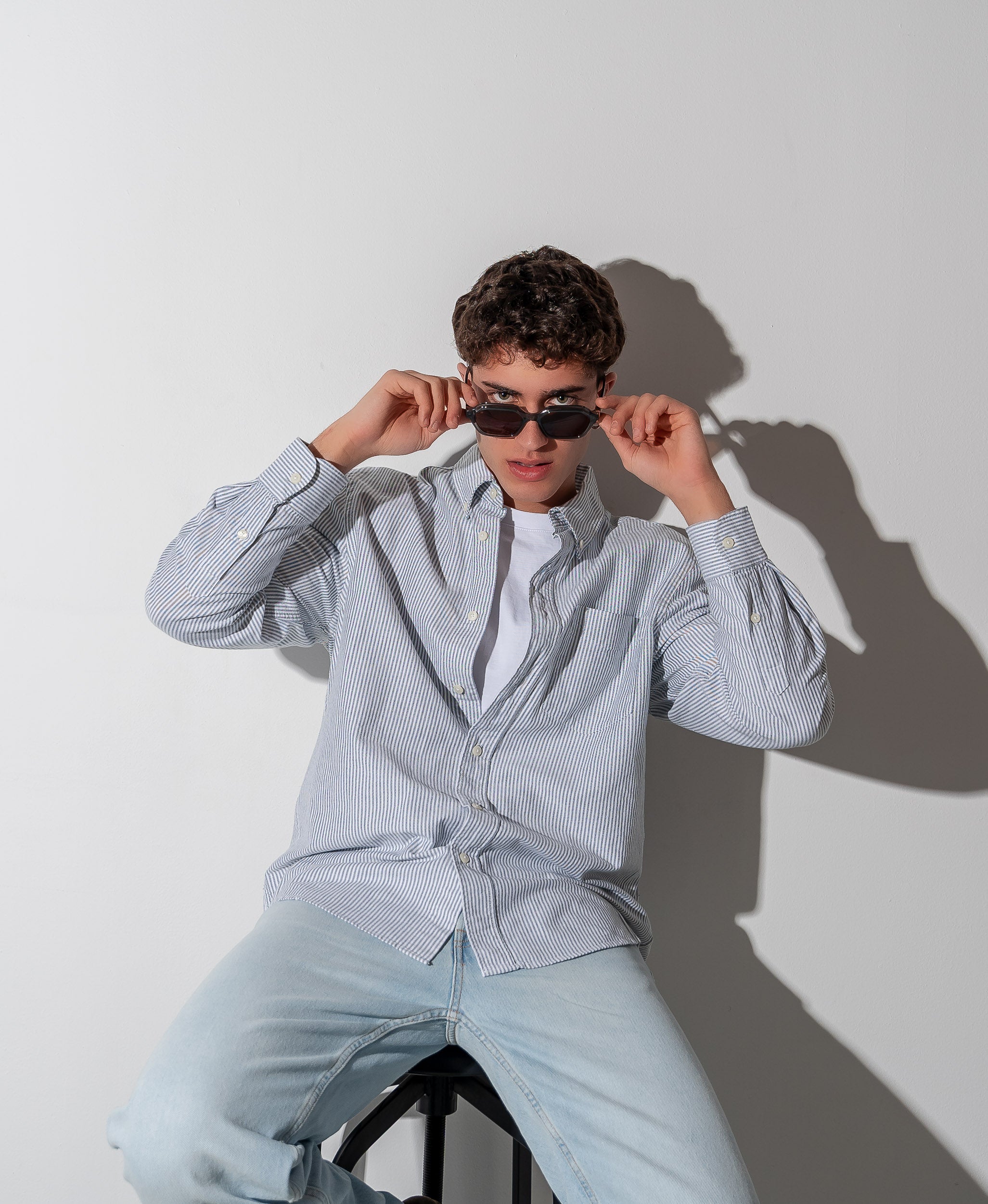 PAUL GREY SANDY - Red Raven