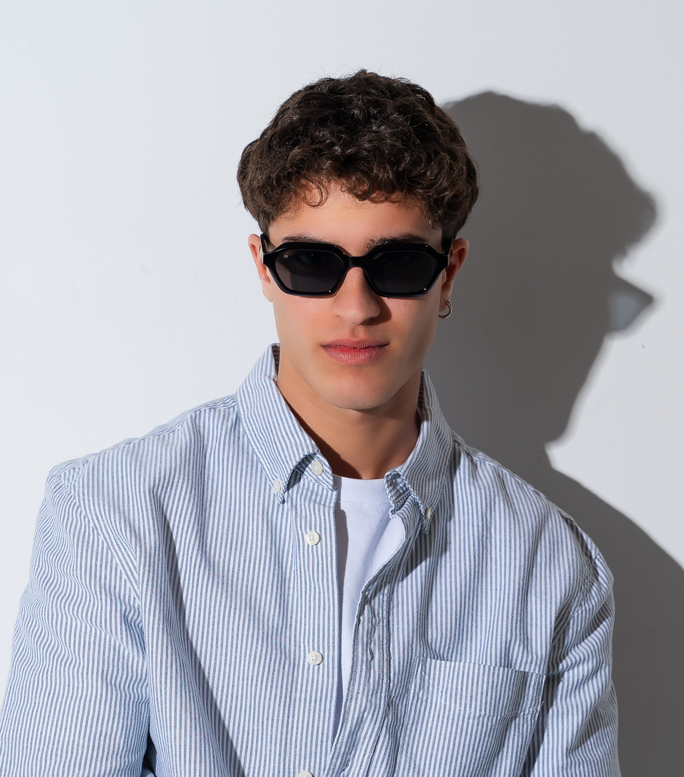 PAUL BLACK - Red Raven