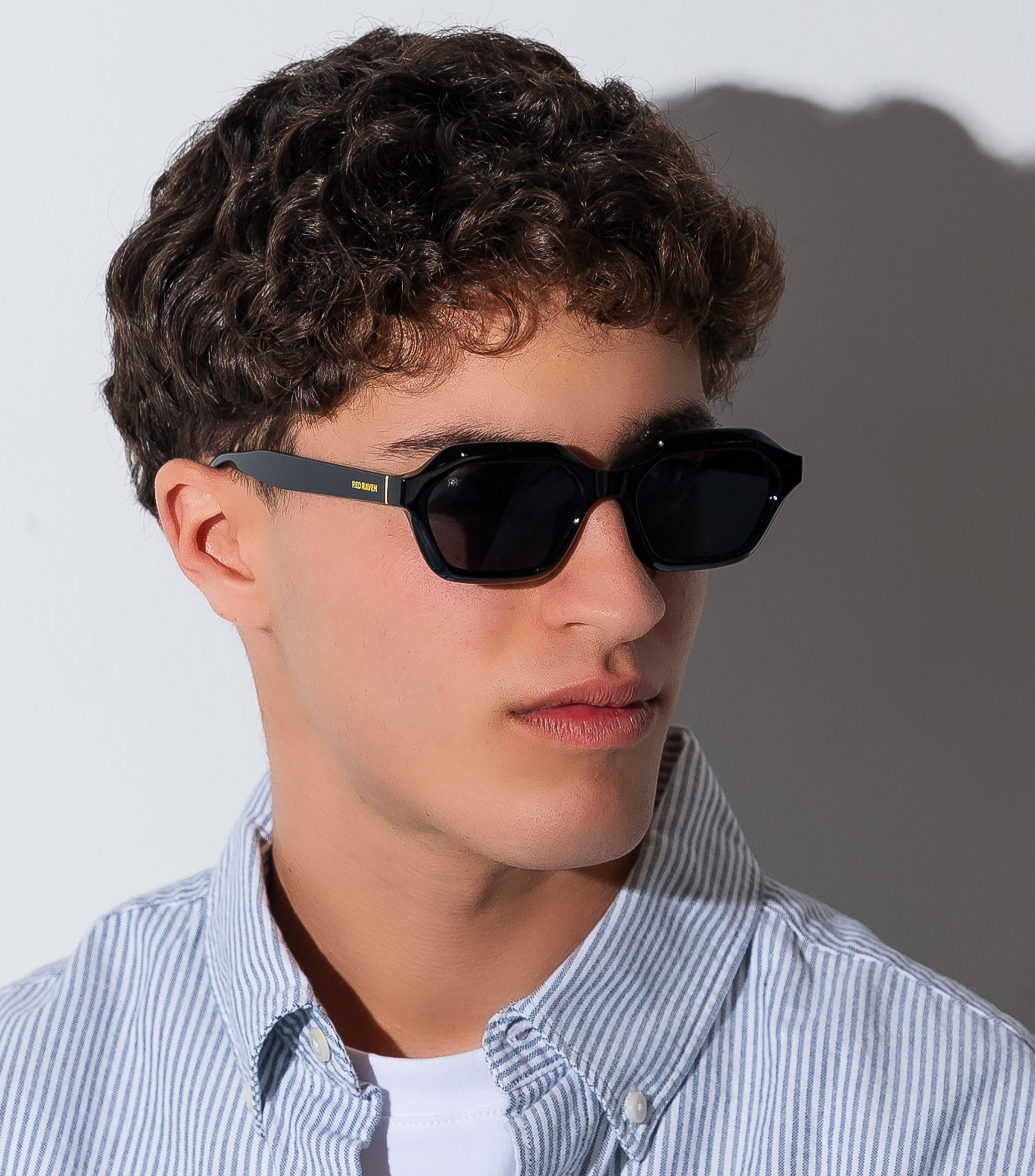 PAUL BLACK - Red Raven