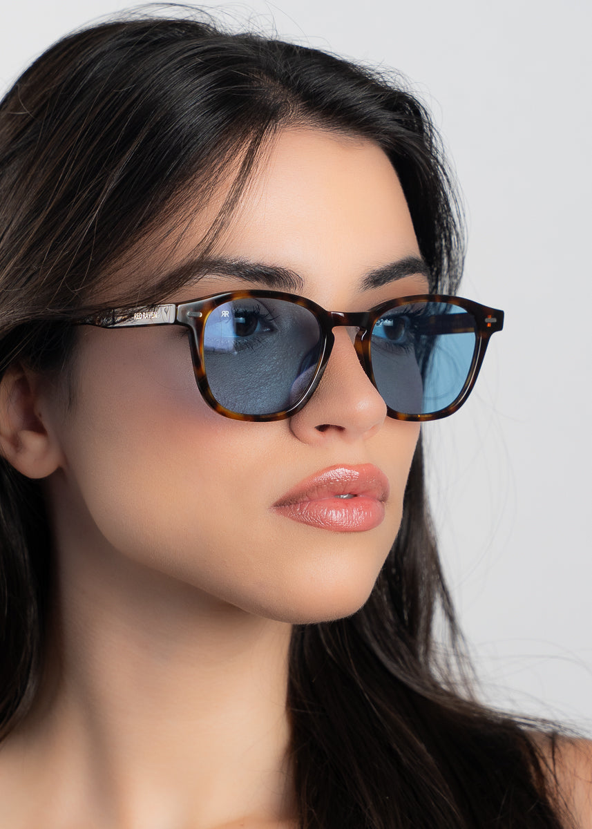BLAKE TORTOISE BLUE