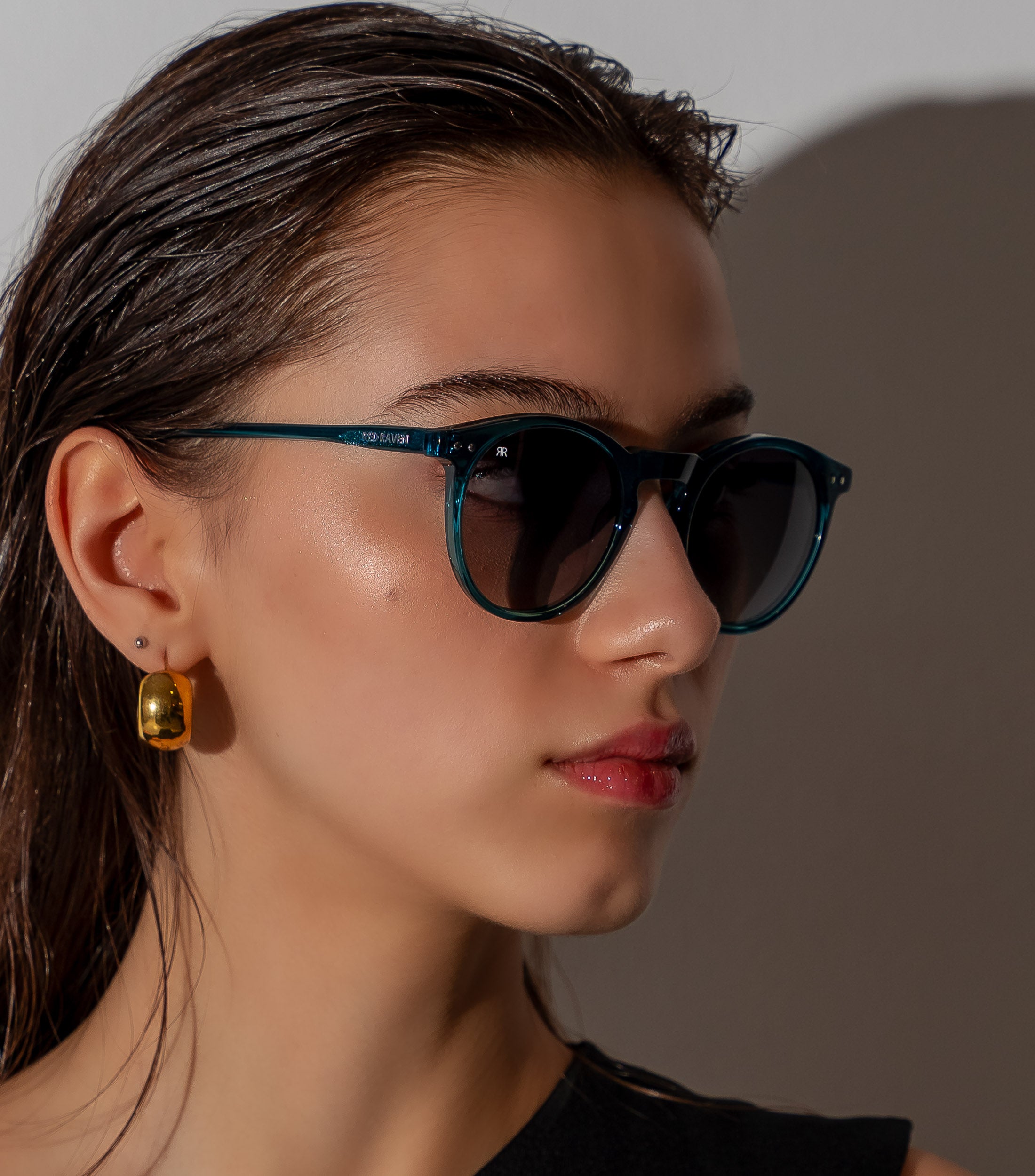 ATHENE TEAL - Red Raven