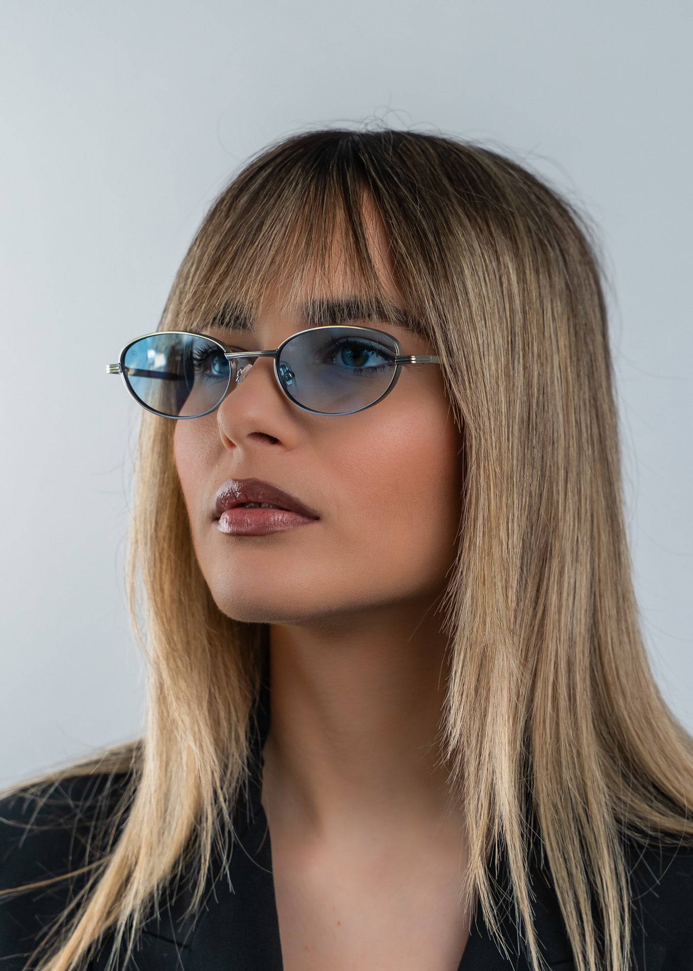 AMELIA LIGHT BLUE - Red Raven