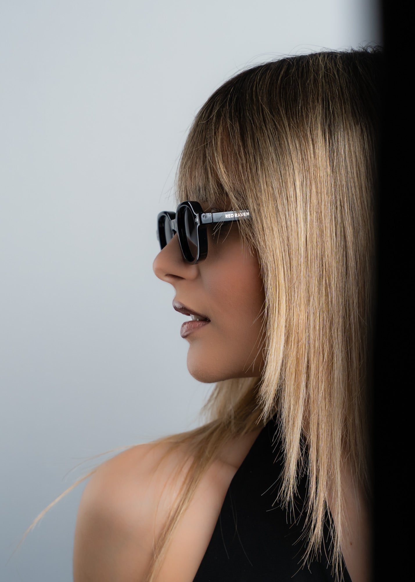 CONNOR BLACK - Red Raven