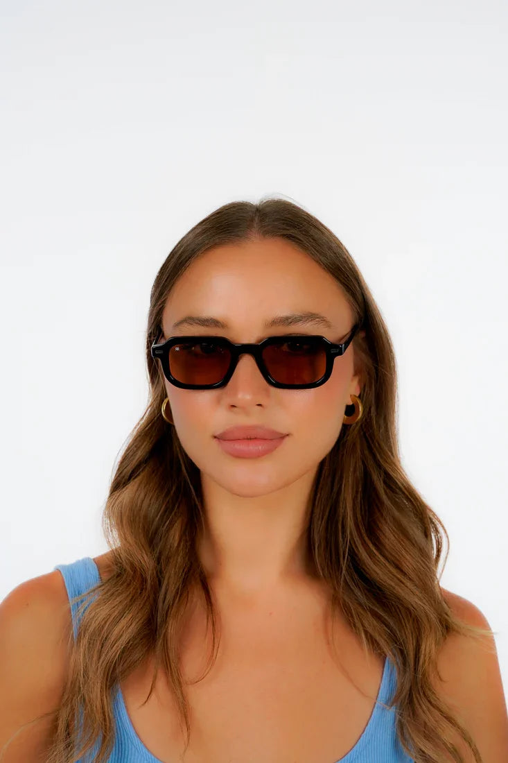 O.G. BROWN - Red Raven