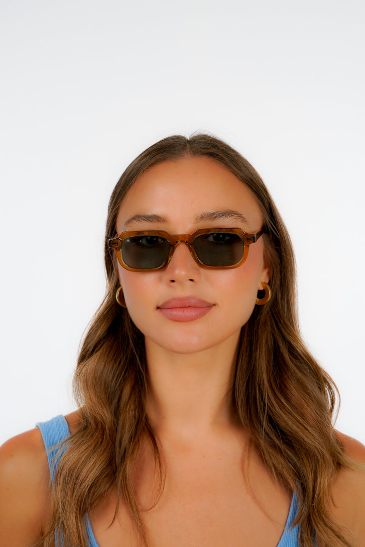 O.G. CHAMPAGNE - Red Raven