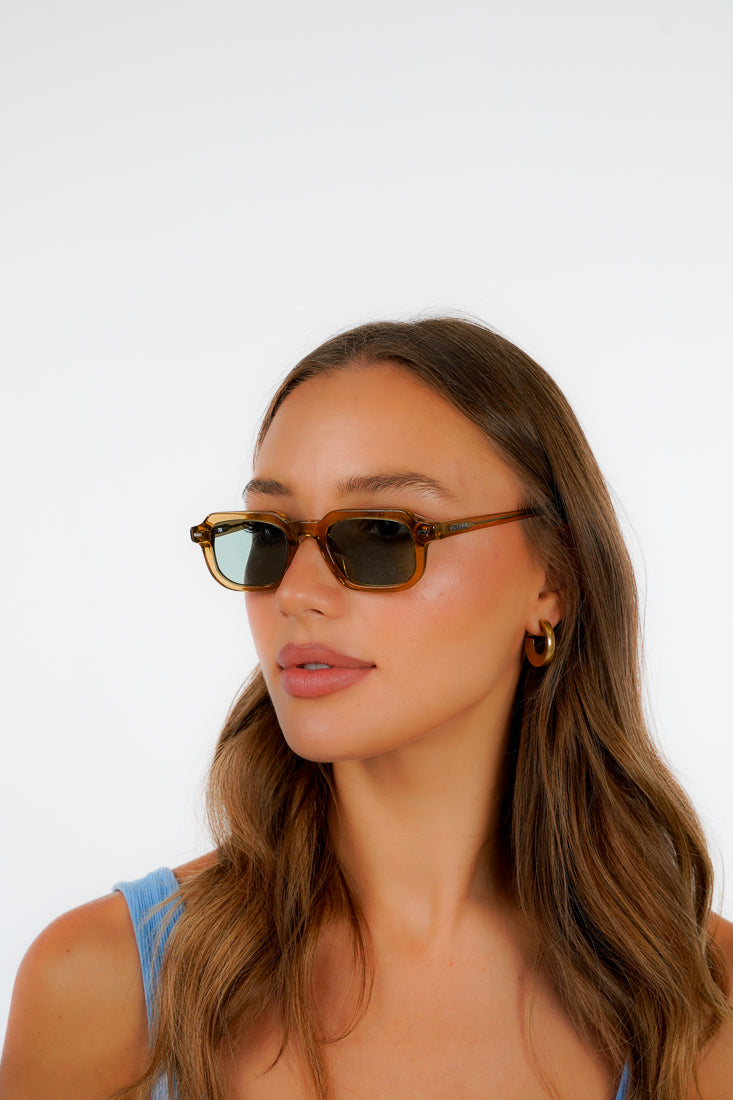 O.G. CHAMPAGNE - Red Raven