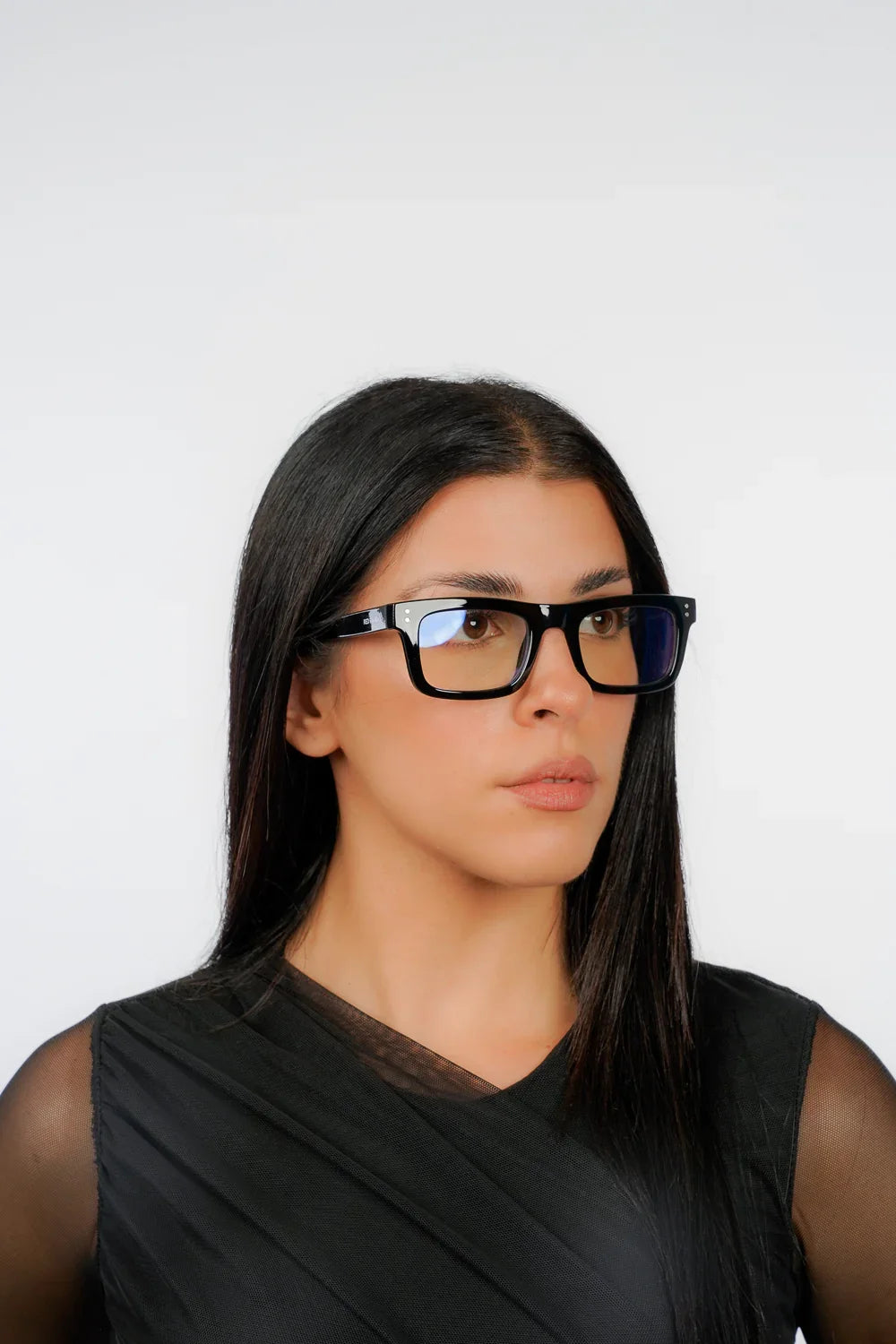 SERIES M BLACK - Red Raven