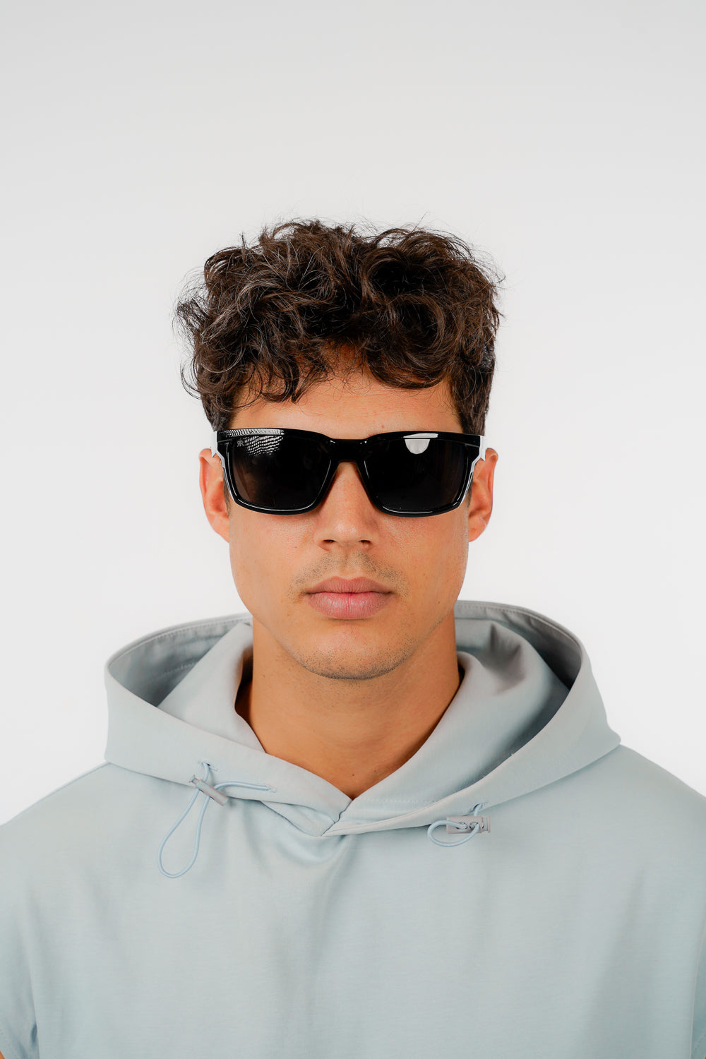 KELLY BLACK & BLUE - Red Raven