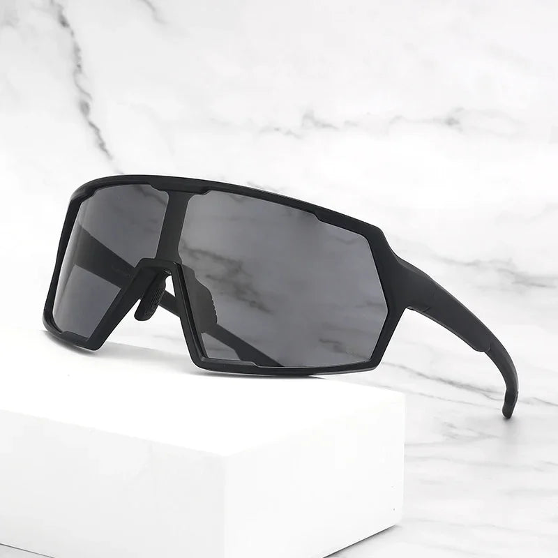 BLAZE BLACK - Red Raven