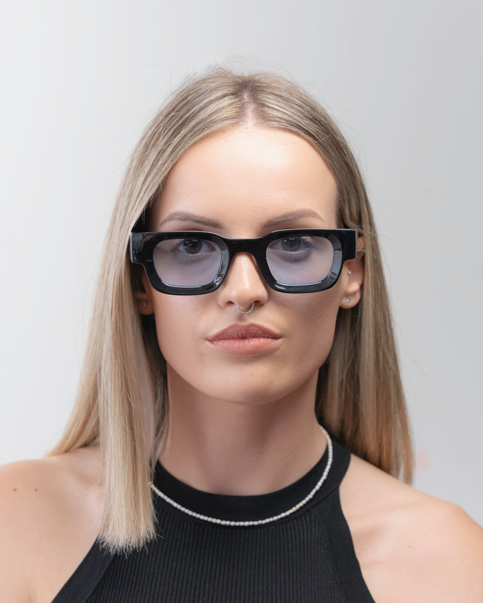 CASPER DARK BLUE - Red Raven