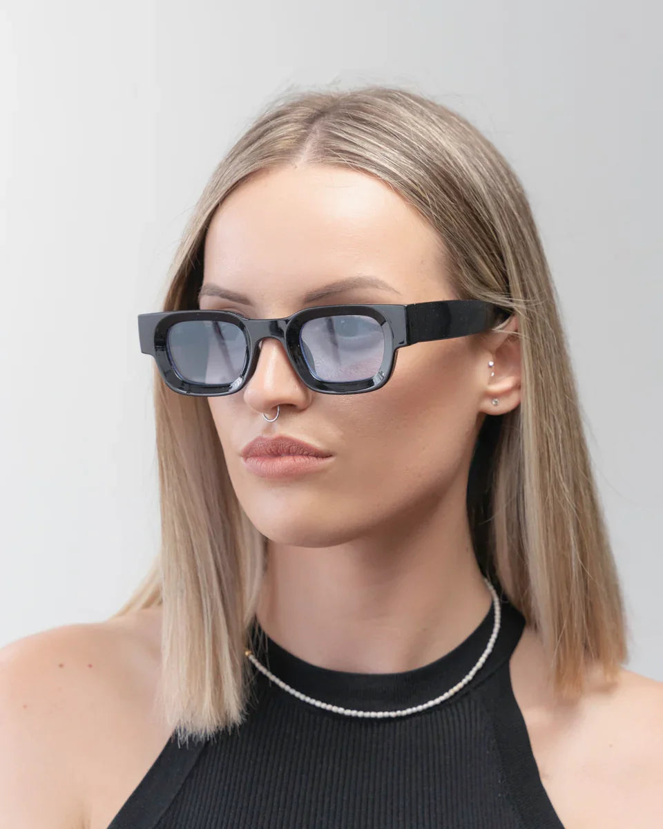 CASPER DARK BLUE - Red Raven