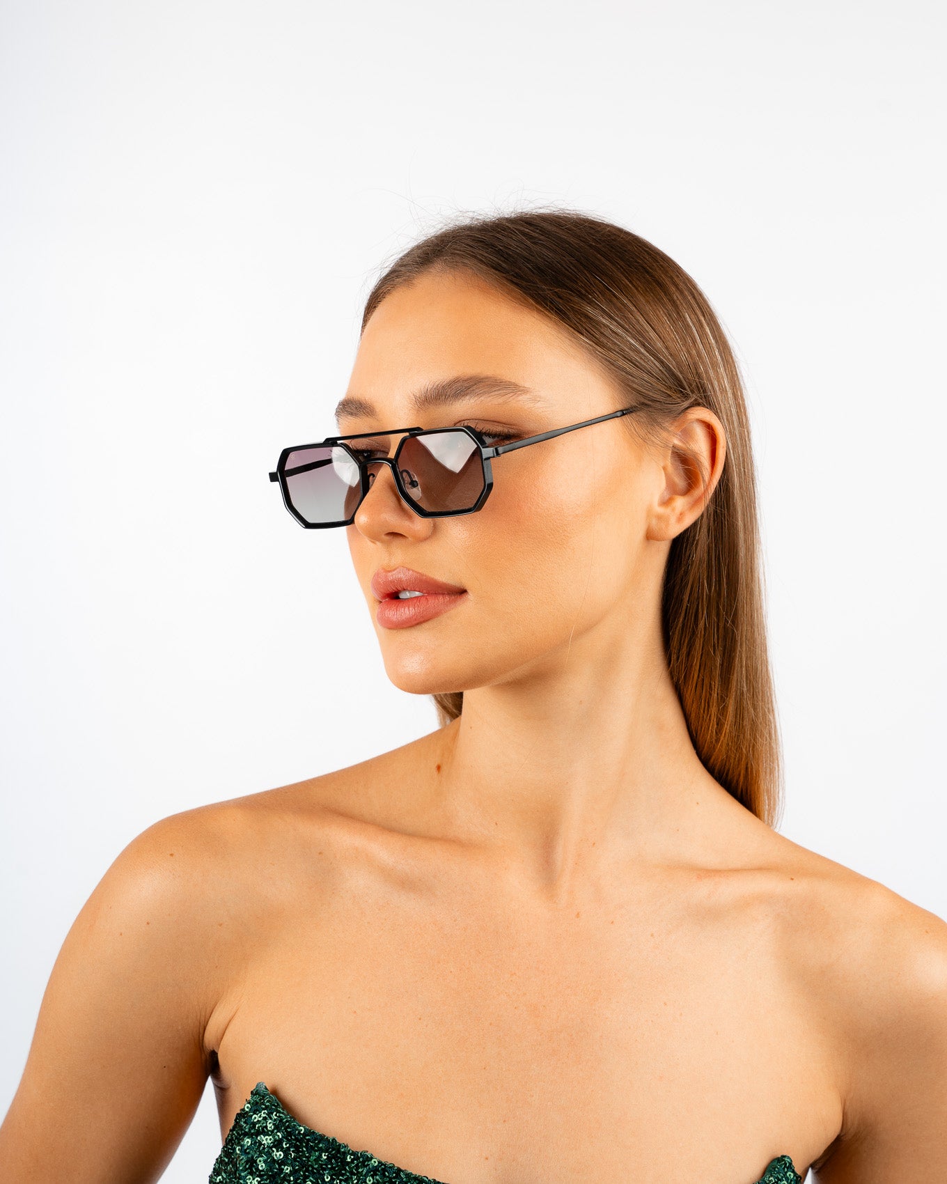 JAMES METALLIC DARK - Red Raven