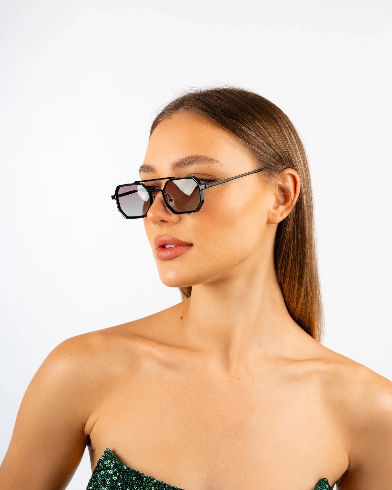 JAMES METALLIC DARK - Red Raven