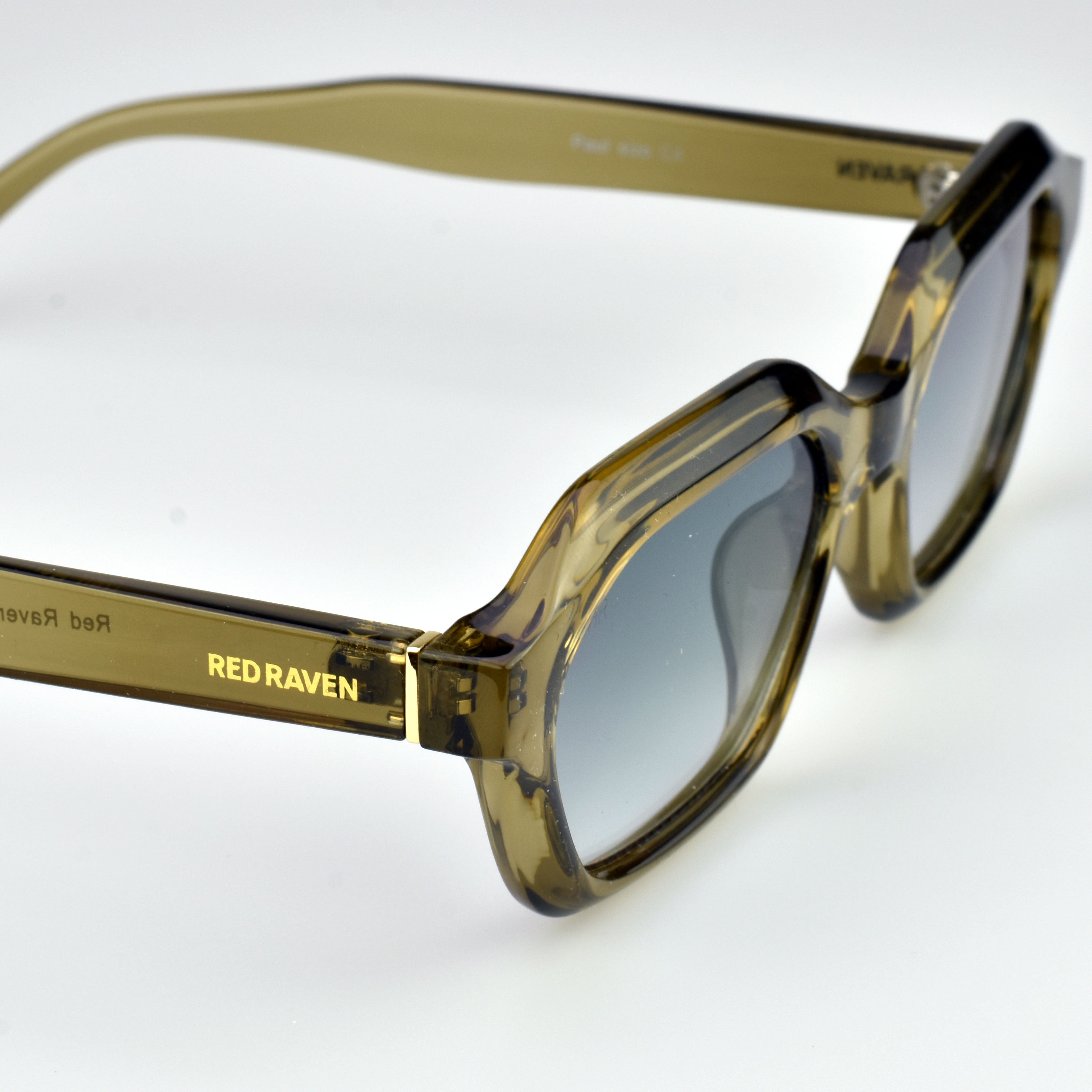 PAUL SANDY EMERALD - Red Raven