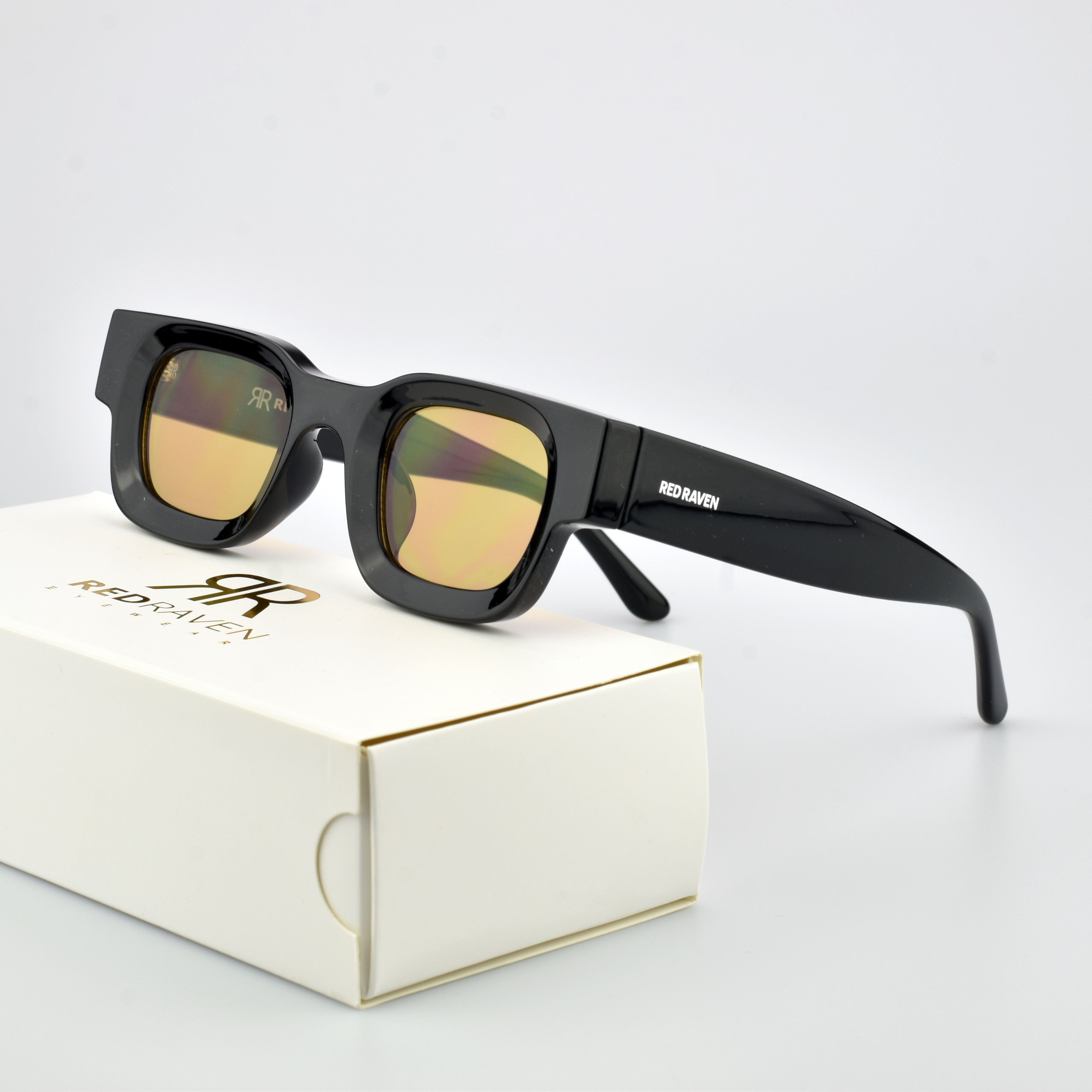 CASPER DESERT - Red Raven