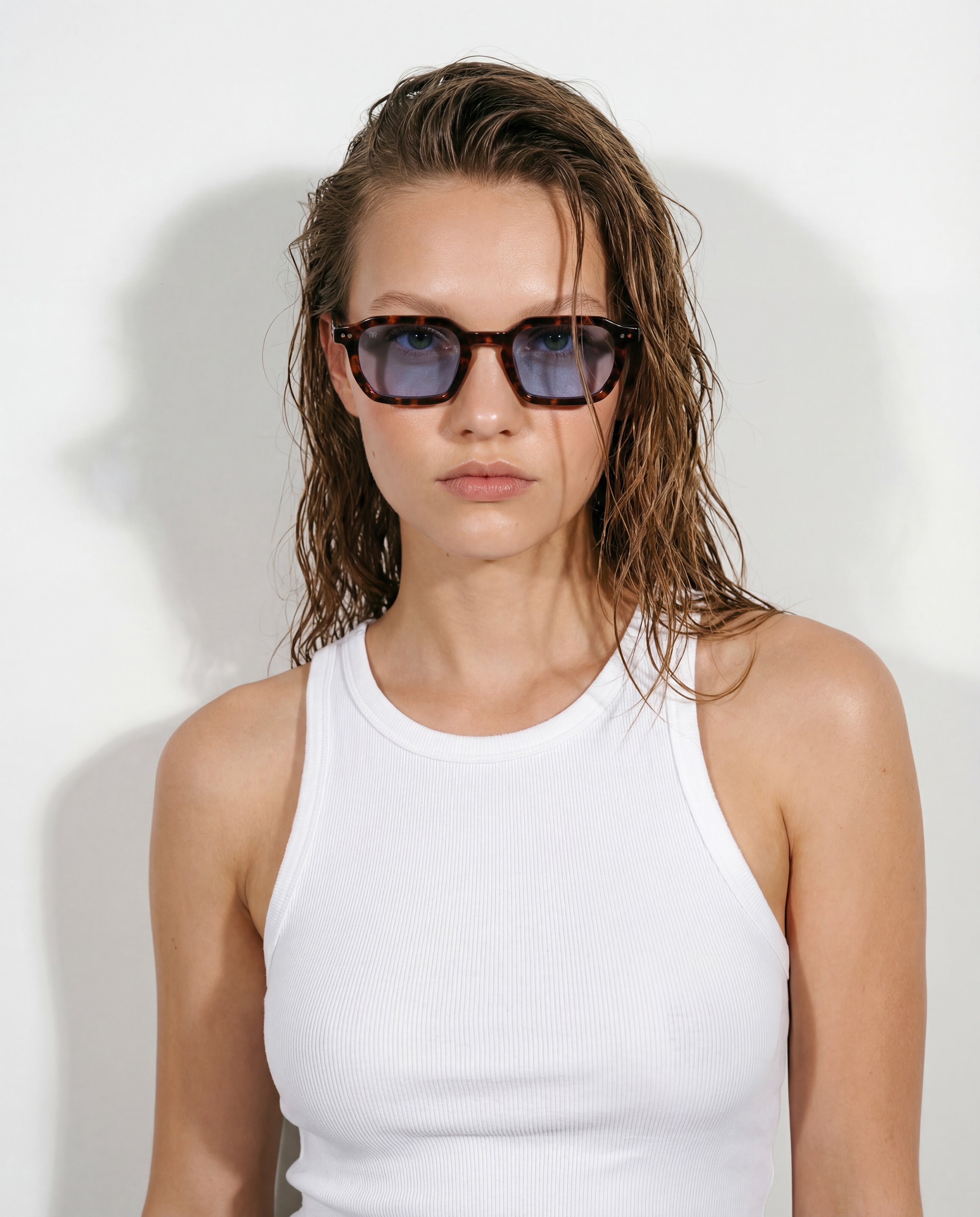 HARPER TORTOISE BLUE