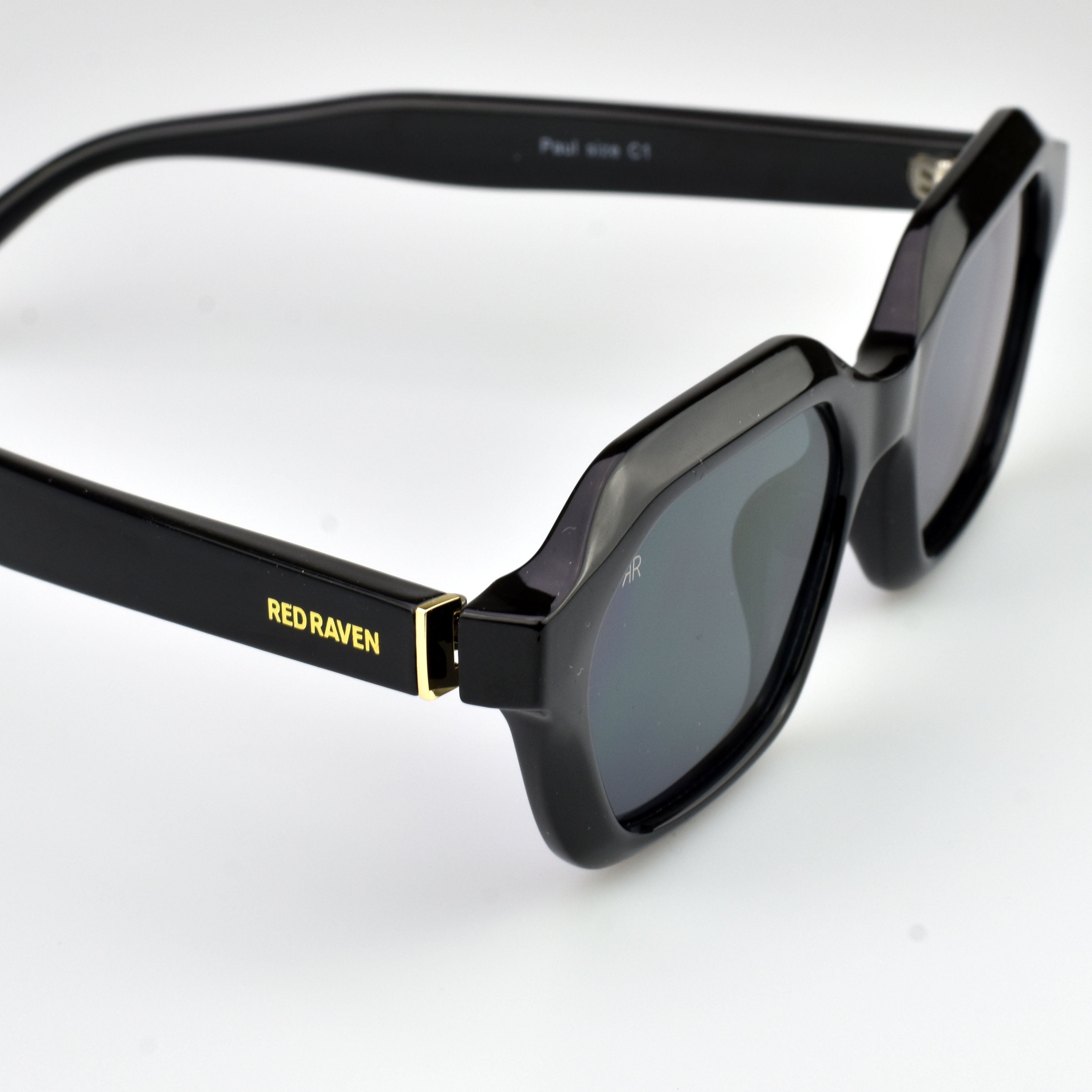 PAUL BLACK - Red Raven