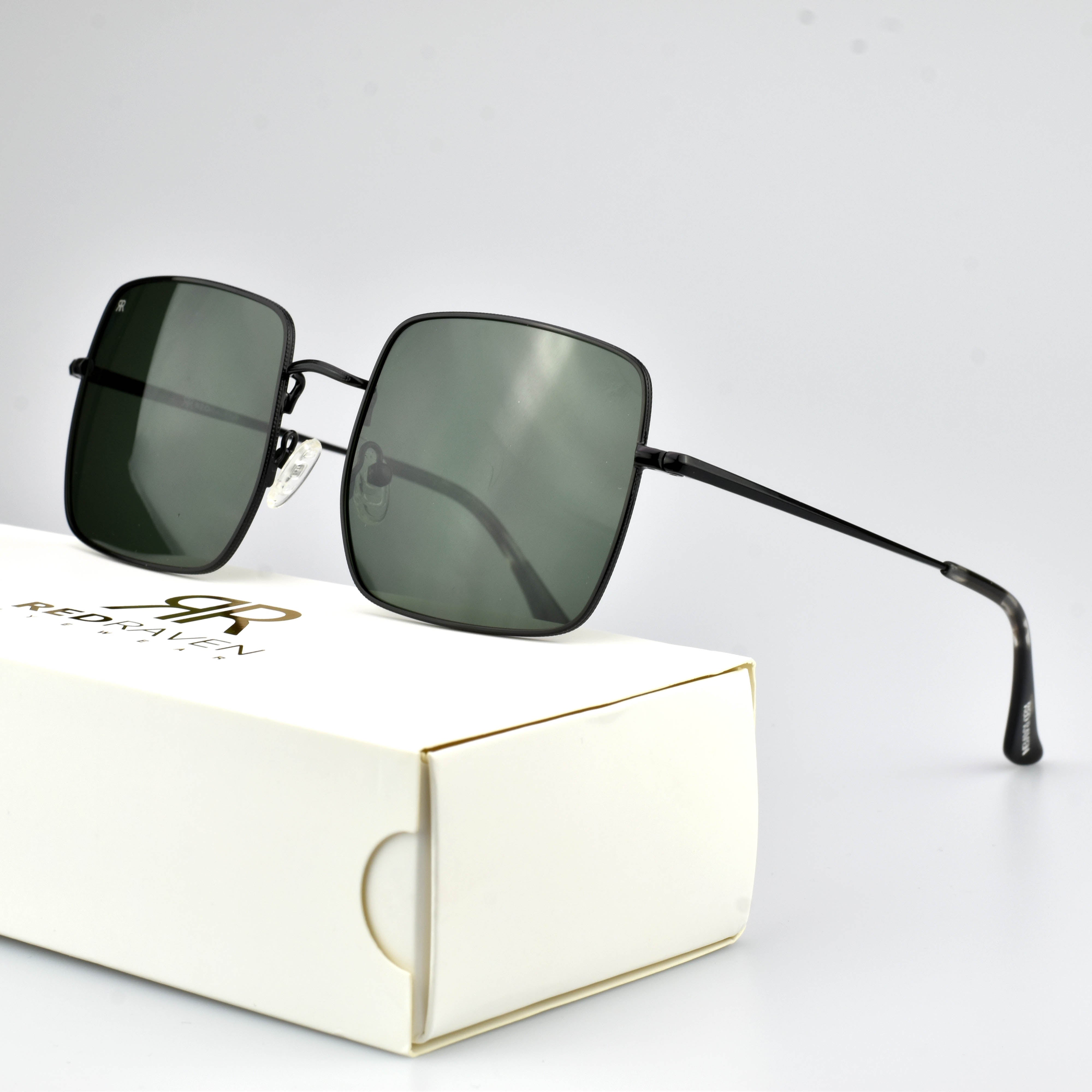 VENOMOUS GREEN - Red Raven