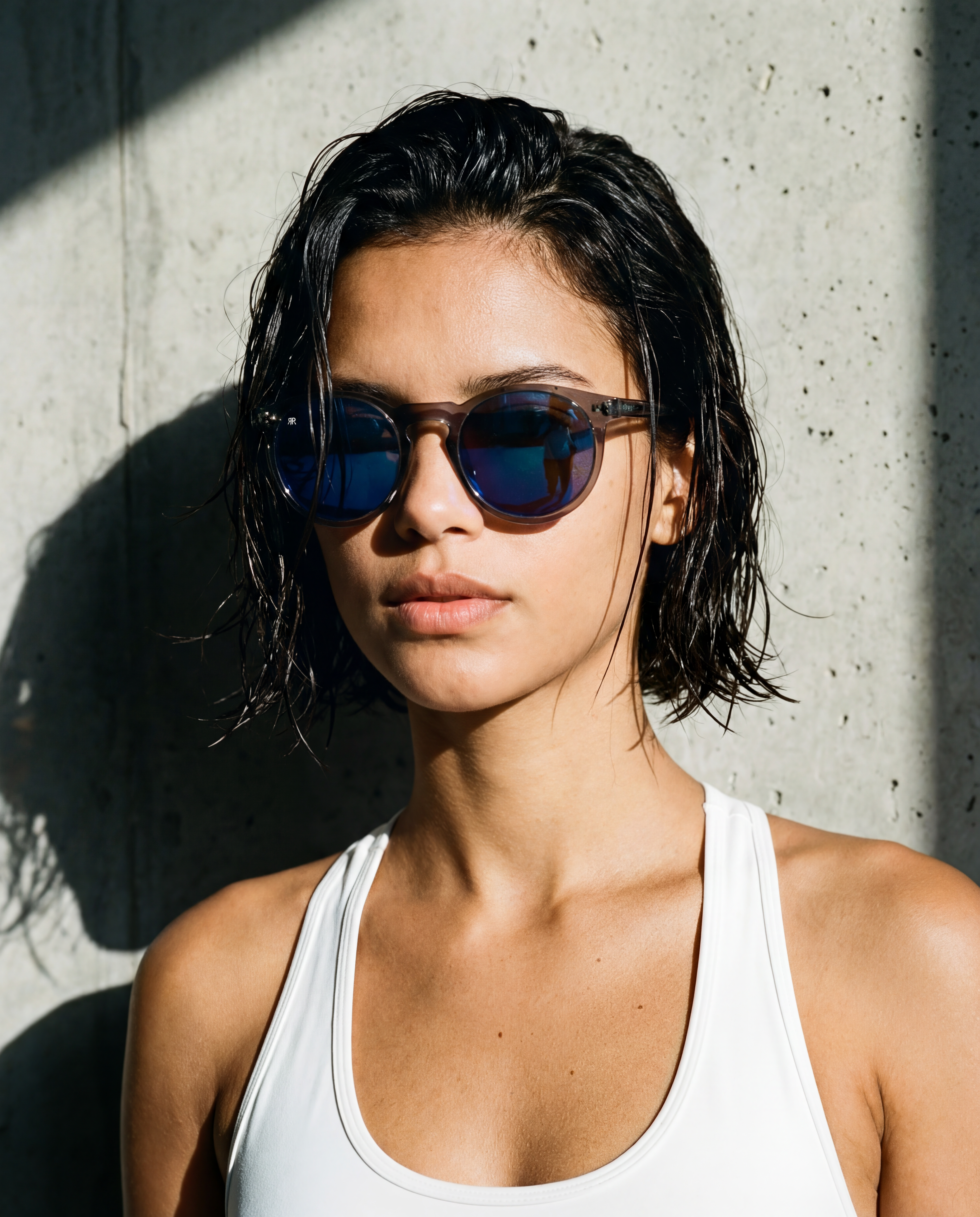 ATHENE MIRRORED BLUE