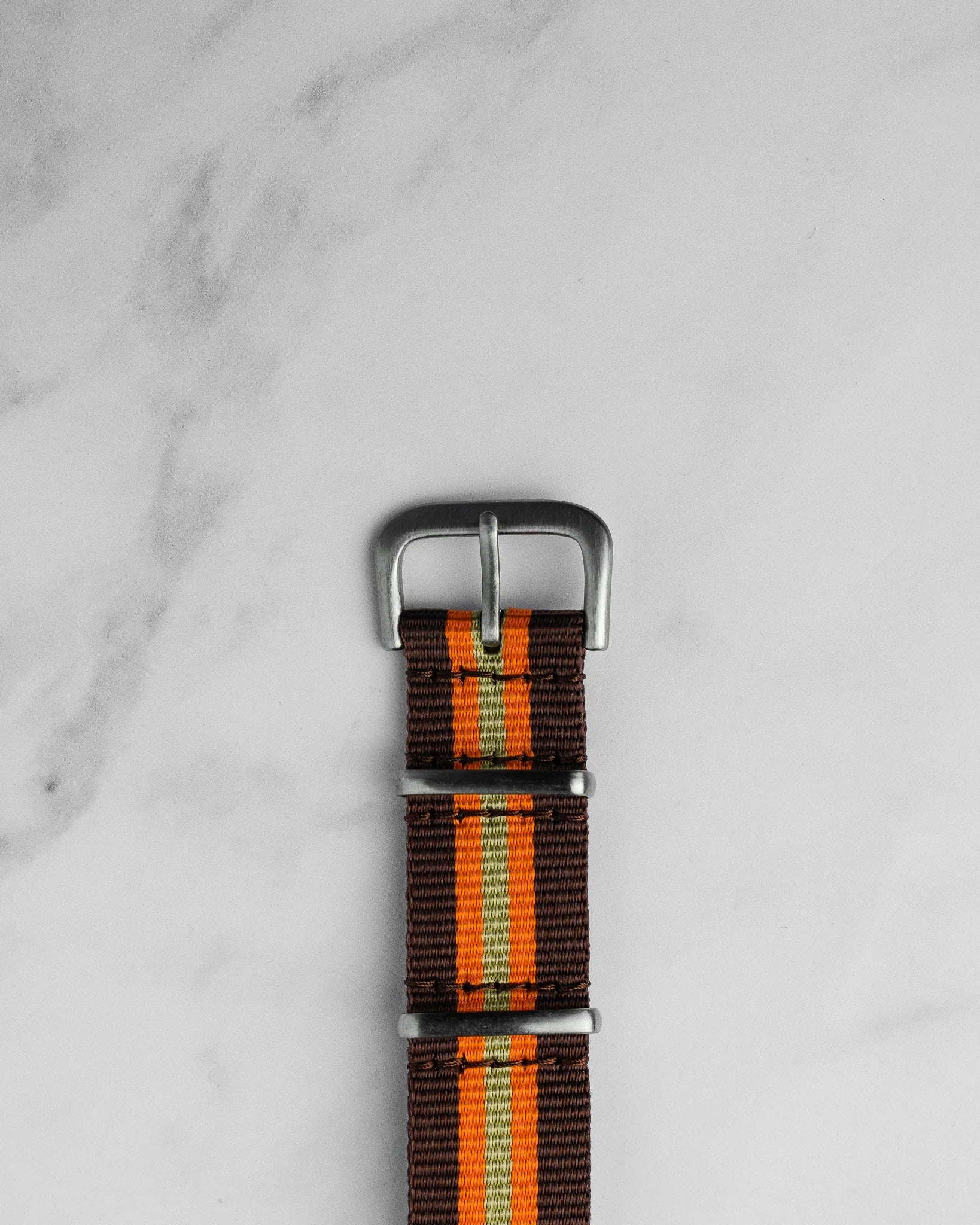 VOYAGER BROWN - Red Raven