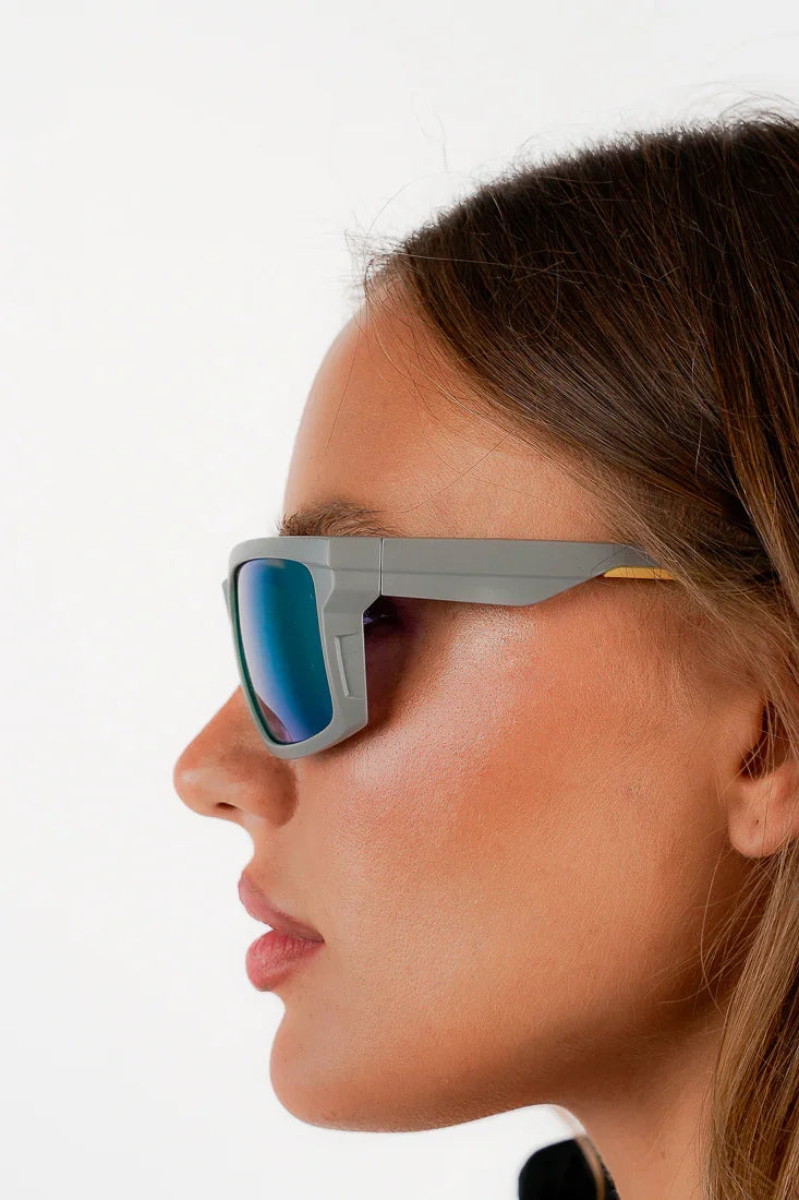 Men's Sunglasses Red Raven