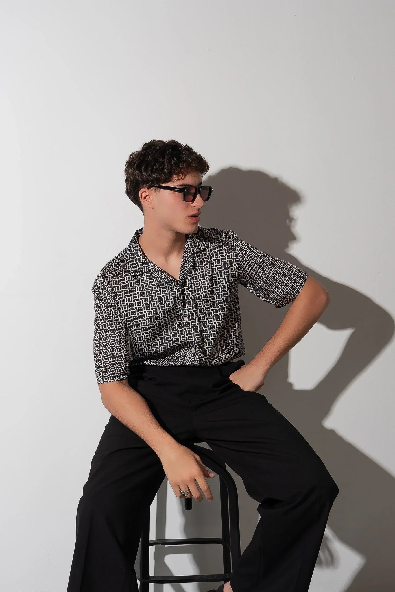 Men's Sunglasses Red Raven Black