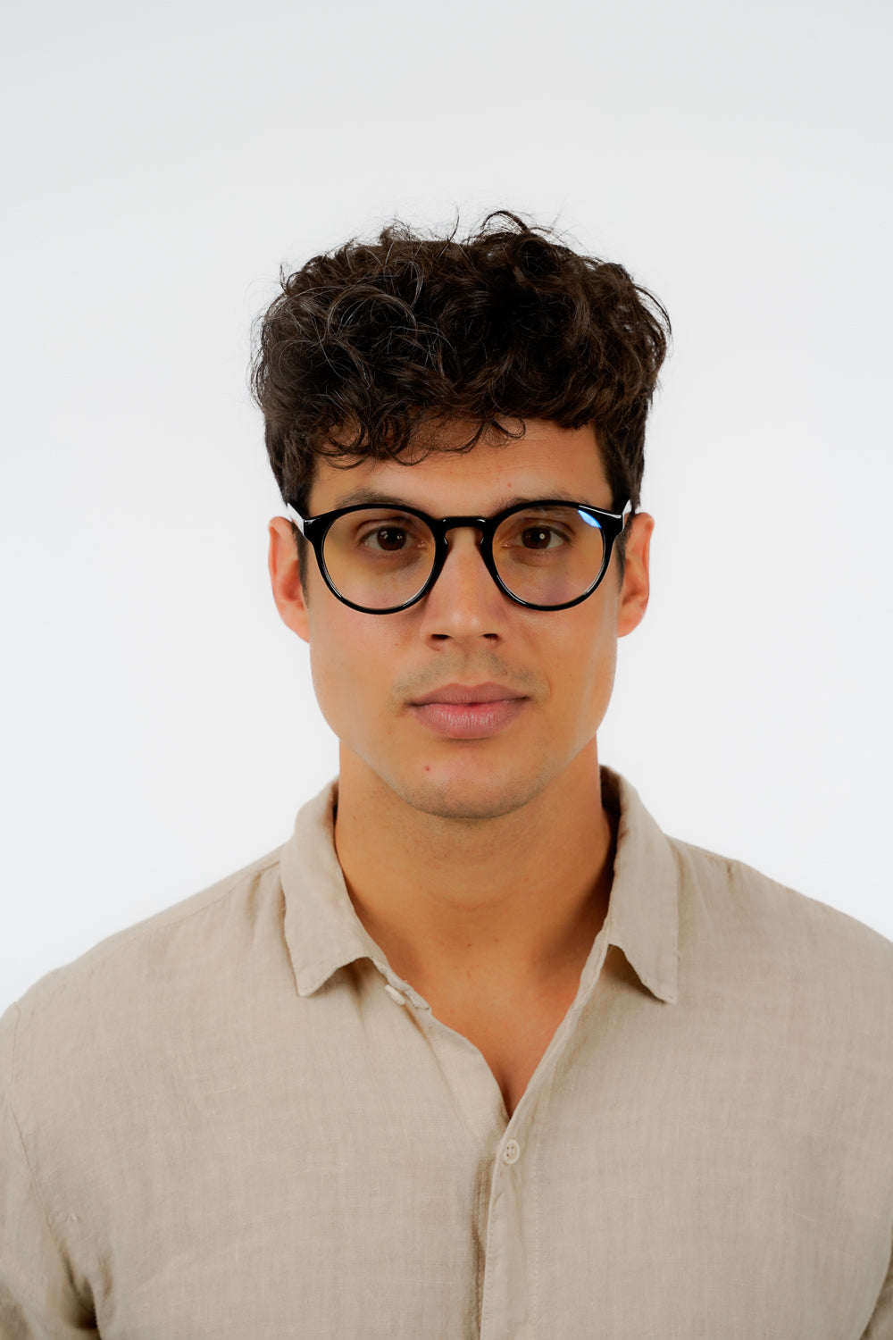 ROUND BLACK - Red Raven