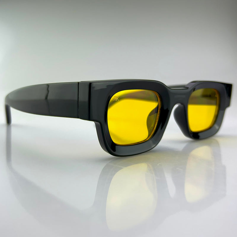 CASPER YELLOW
