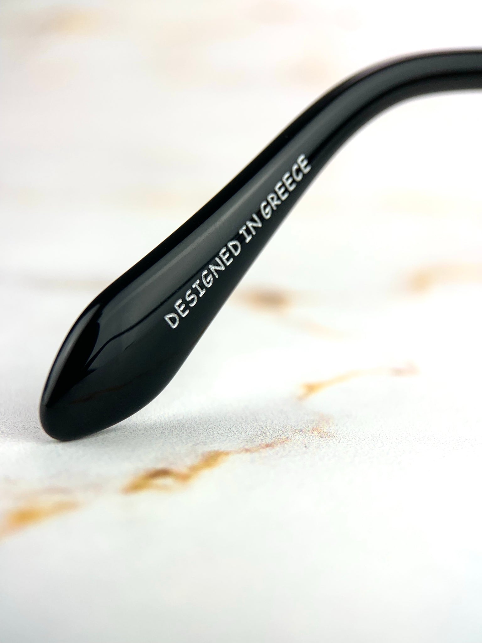 Men's Sunglasses Red Raven Black