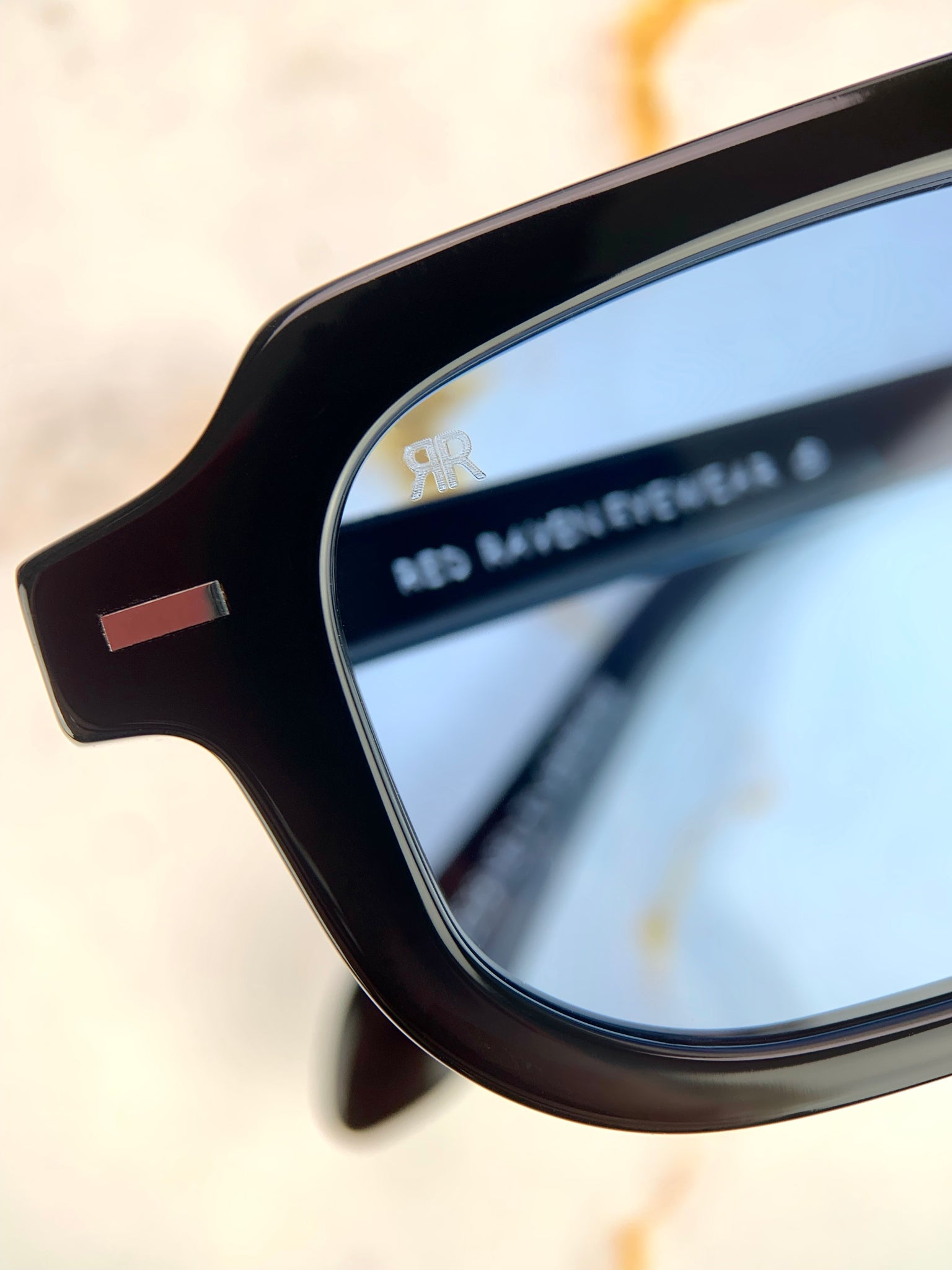 Men's Sunglasses Red Raven Black