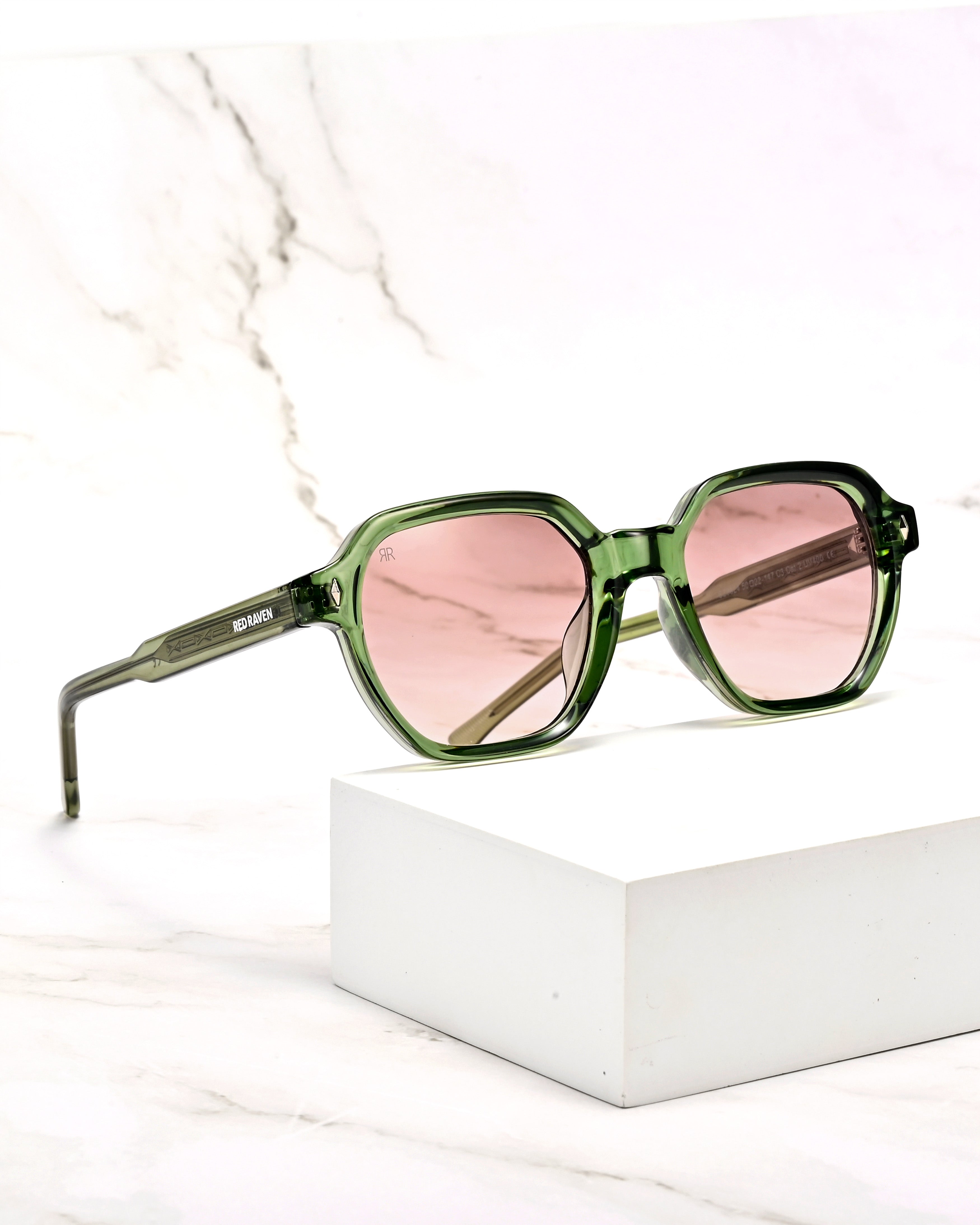 PLAYER PINK EMERALD