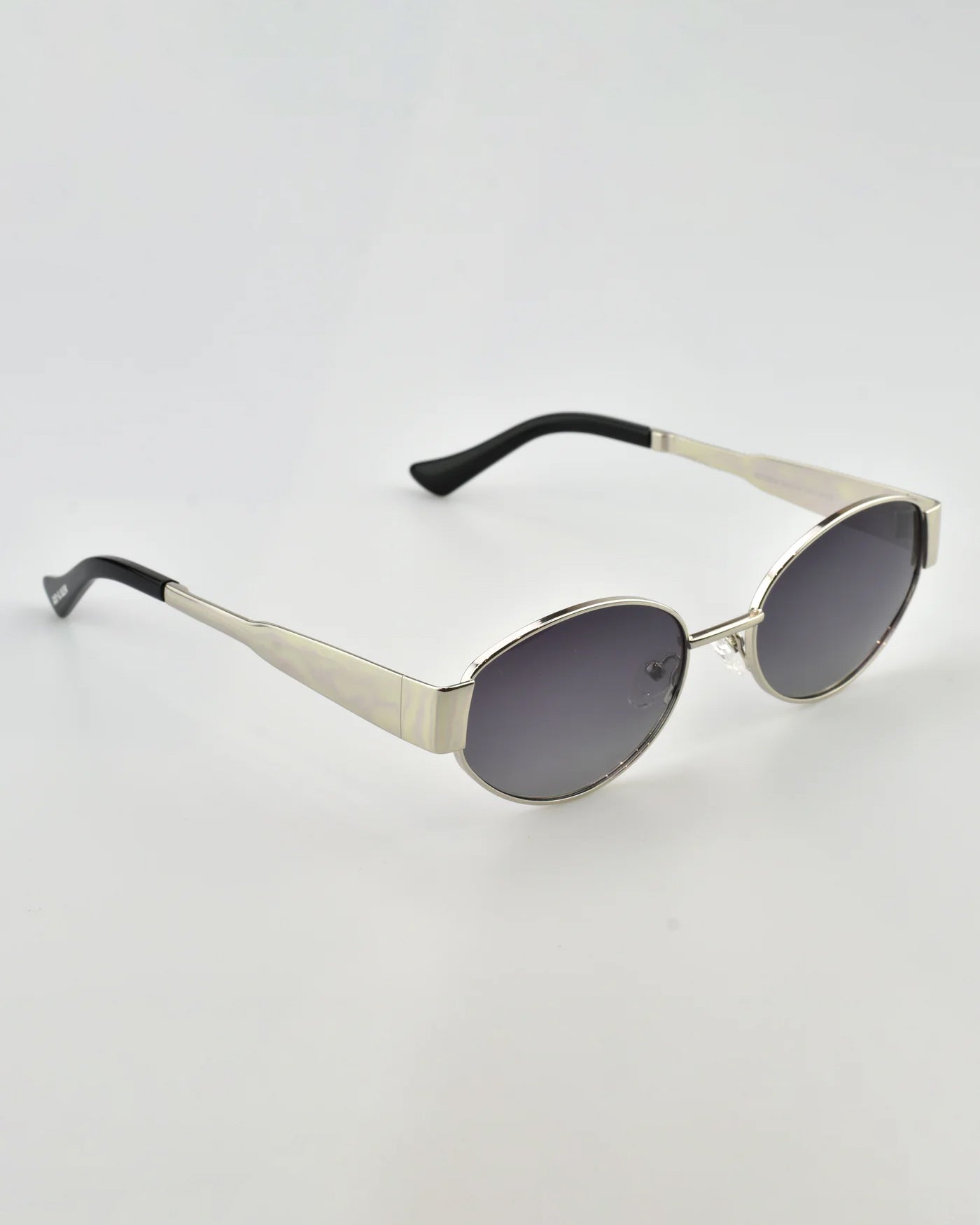 Men's Sunglasses Red Raven Silver