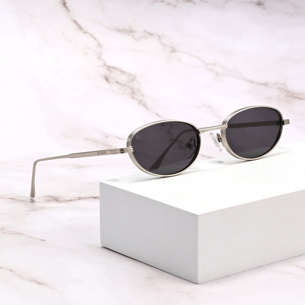 AMELIA SILVER - Red Raven