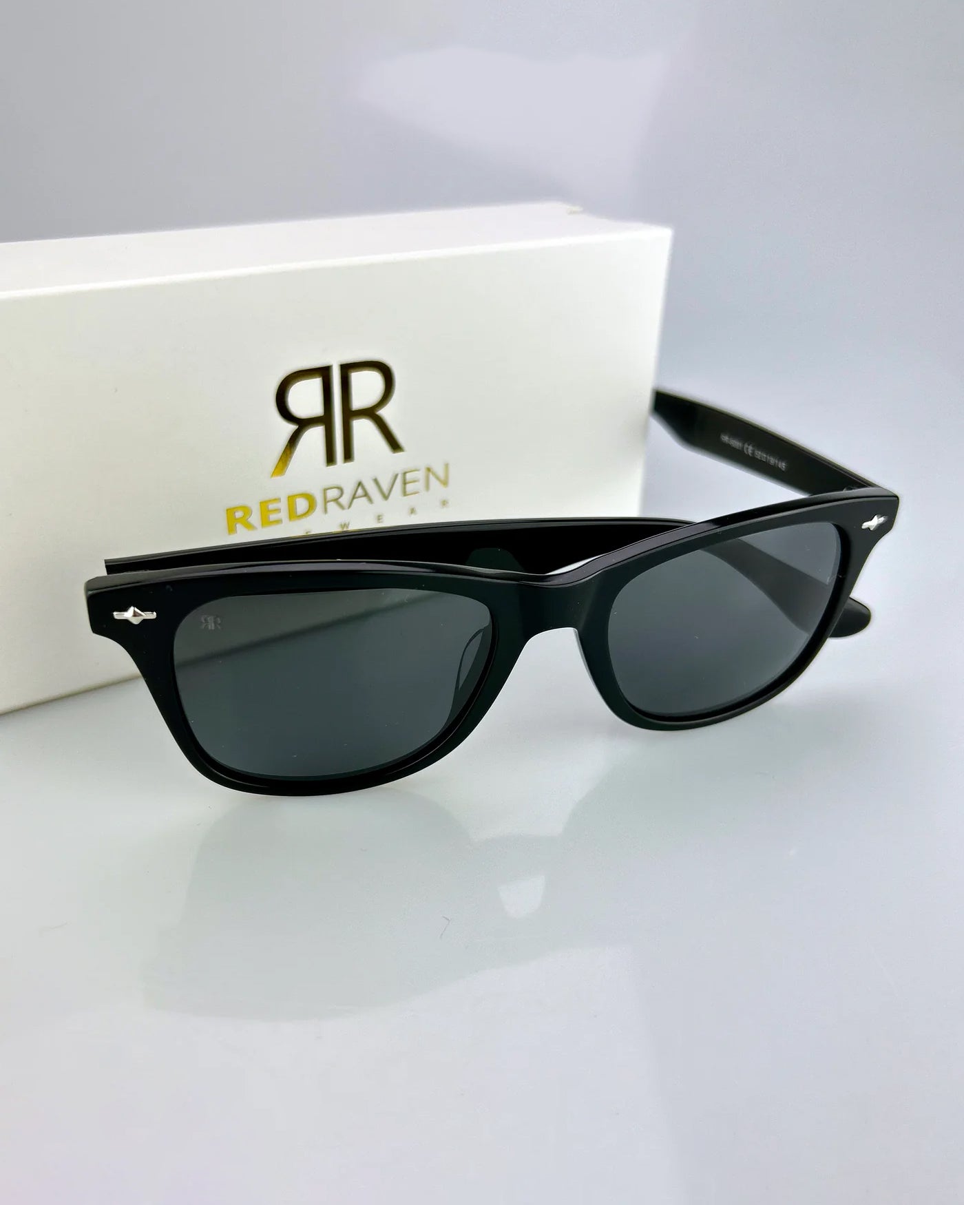 Men's Sunglasses Red Raven Black