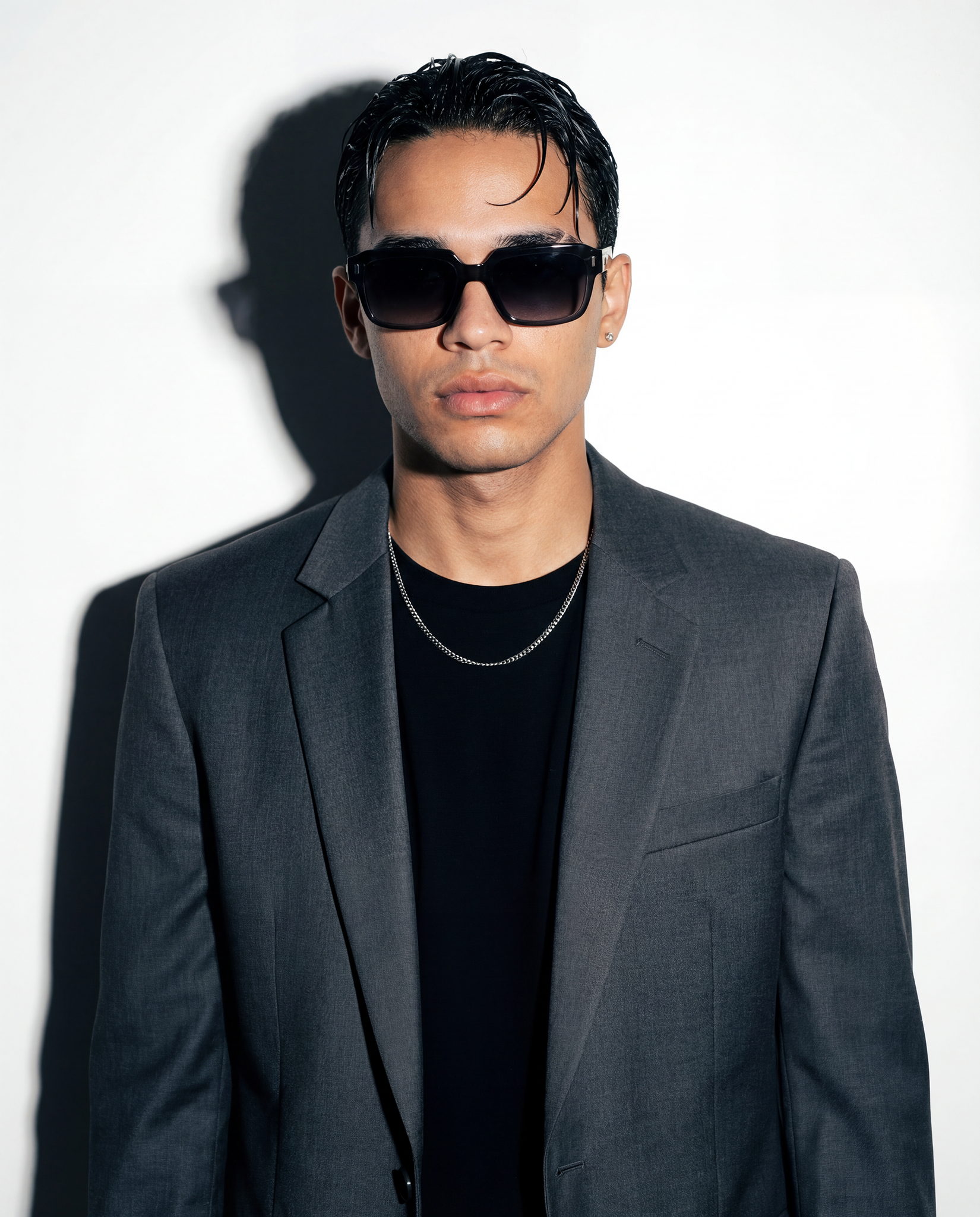 Men's Sunglasses Red Raven Gray