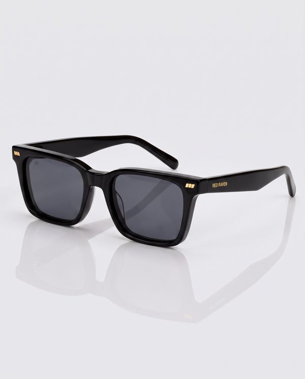 NOMAD BLACK