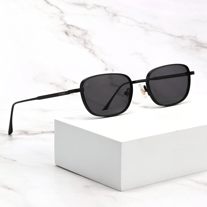 Vi TOTAL BLACK