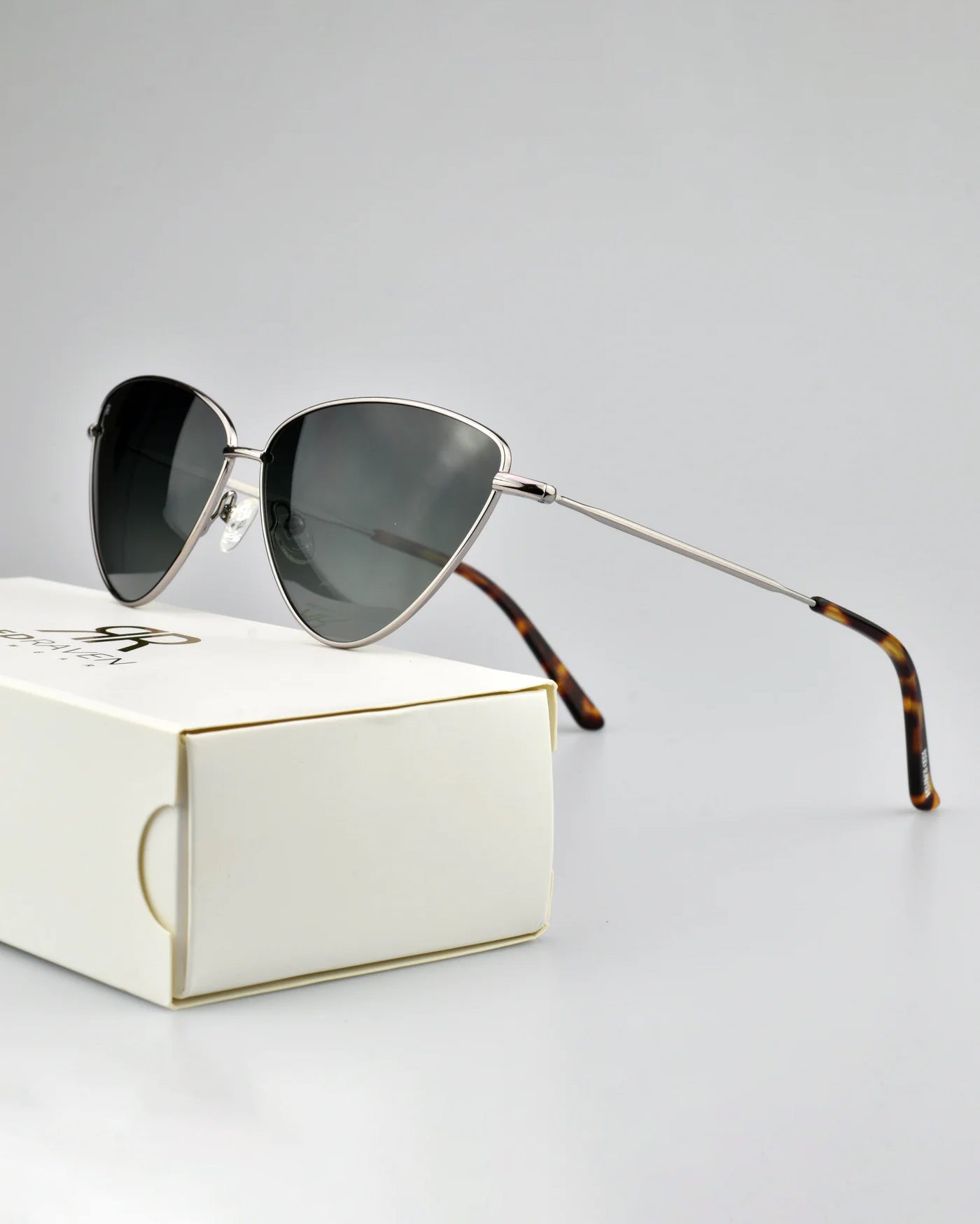 Men's Sunglasses Red Raven Black