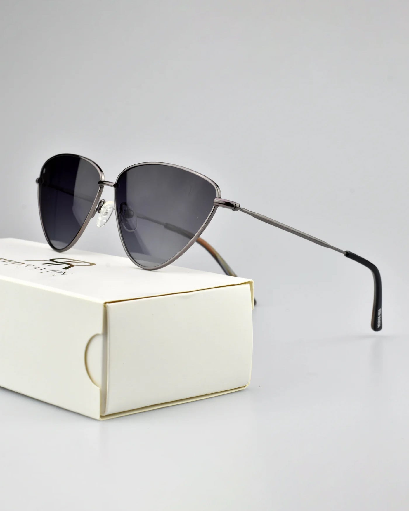 Men's Sunglasses Red Raven Silver