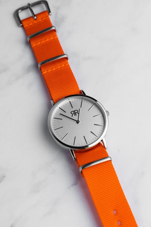 VOYAGER ORANGE - Red Raven